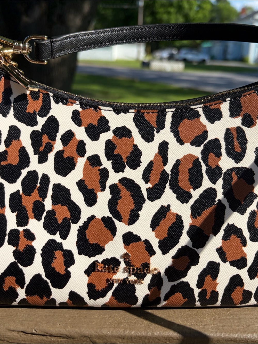 kate spade Leopard-Print Shoulder Bag with Gold Chain - Picture 8 of 8